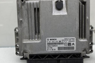 Calculateur moteur PEUGEOT 2008 1 Photo n°1