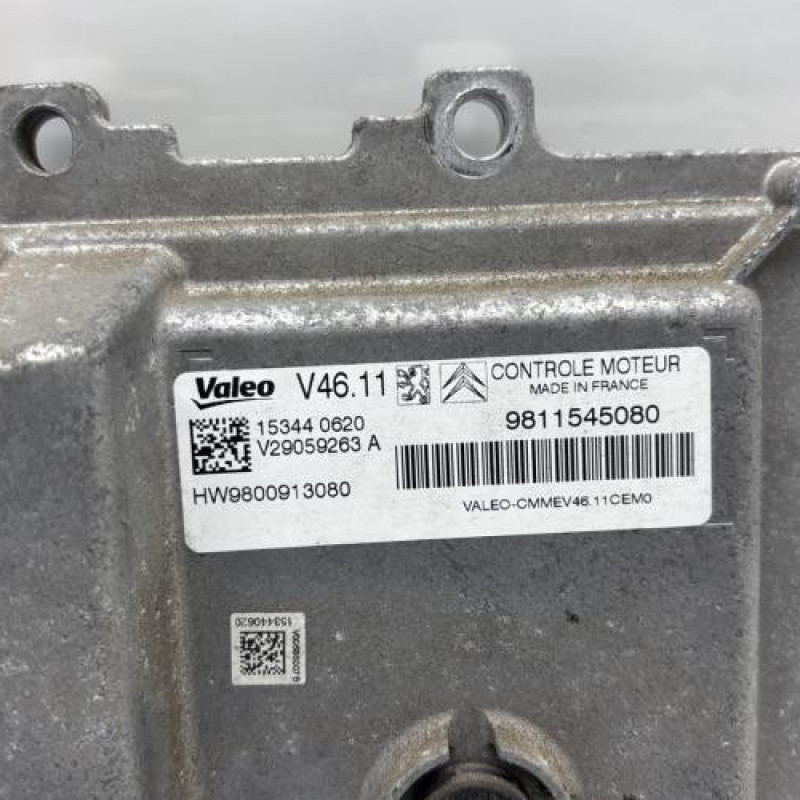 Calculateur moteur PEUGEOT 2008 1 Photo n°2