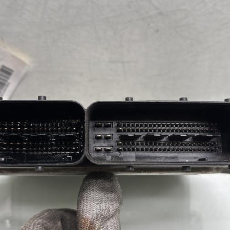 Calculateur moteur HYUNDAI IX 35 Photo n°3
