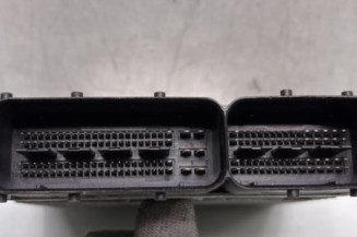 Calculateur moteur VOLKSWAGEN TOURAN 2
