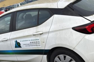 Calculateur moteur OPEL ASTRA K