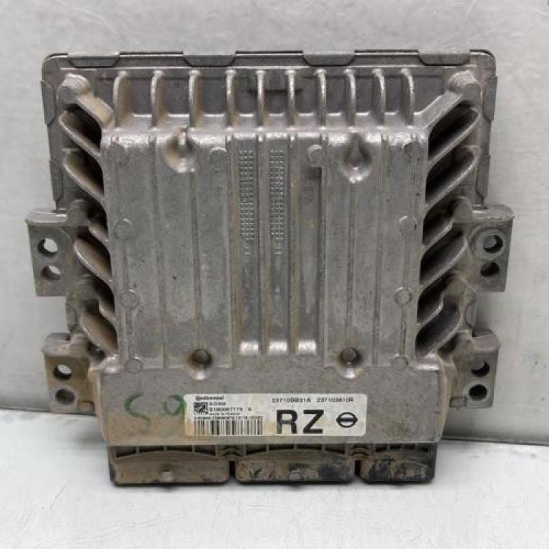 Calculateur moteur NISSAN QASHQAI 1 Photo n°1