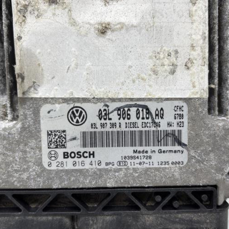 Calculateur moteur VOLKSWAGEN SCIROCCO 3 Photo n°2