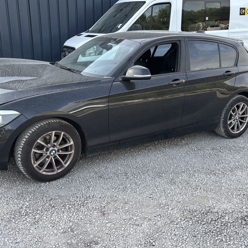 BMW SERIE 1 F20 PHASE 1 116d 2.0D - 16V TURBO Photo n°3