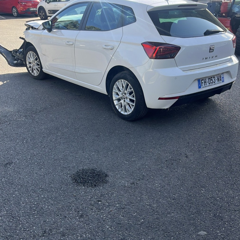 SEAT IBIZA 5 PHASE 1 1.0 MPI - 12V Photo n°4