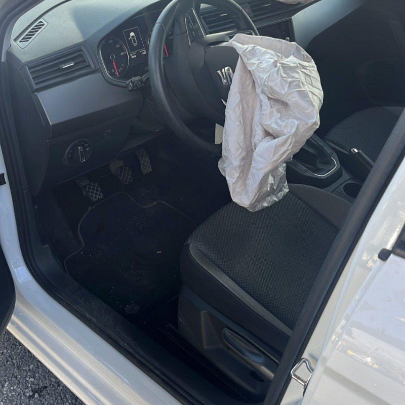 SEAT IBIZA 5 PHASE 1 1.0 MPI - 12V Photo n°6