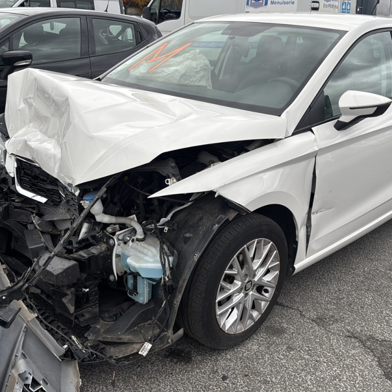 SEAT IBIZA 5 PHASE 1 1.0 MPI - 12V Photo n°12