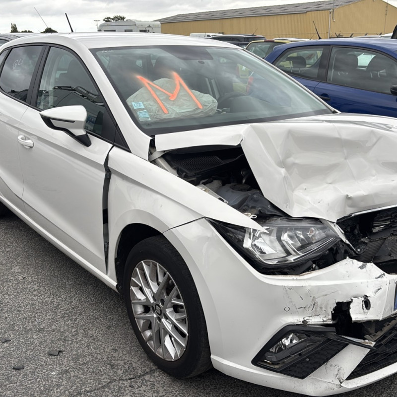 SEAT IBIZA 5 PHASE 1 1.0 MPI - 12V Photo n°13