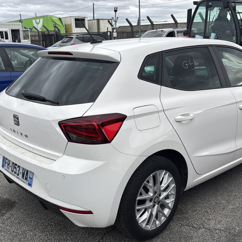 SEAT IBIZA 5 PHASE 1 1.0 MPI - 12V Photo n°14