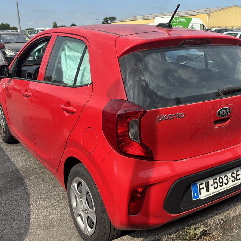 KIA PICANTO 3 PHASE 2 1.0i - 12V Photo n°4