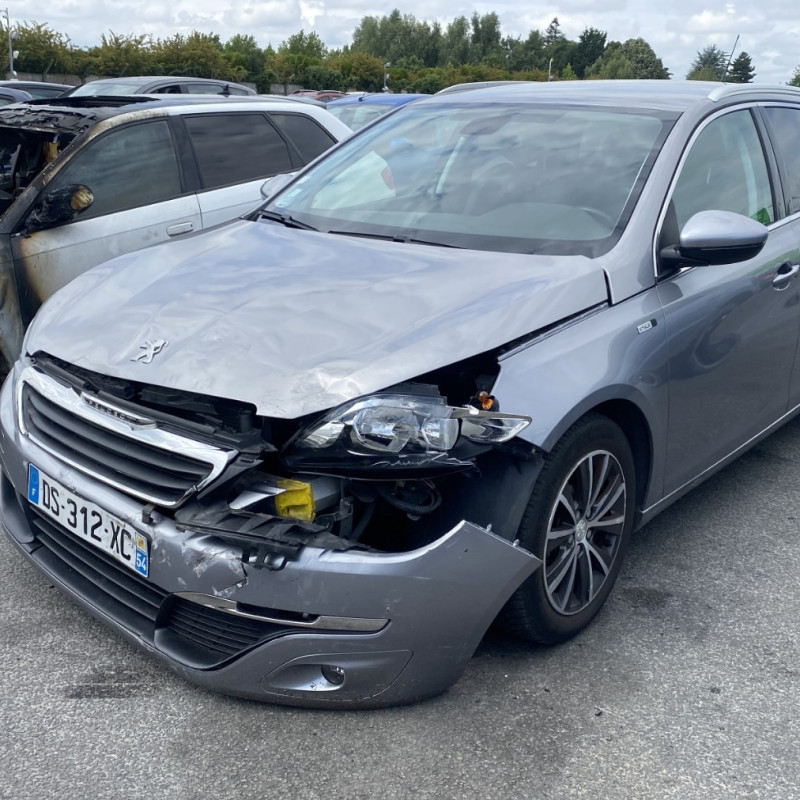 PEUGEOT 308 2 SW PHASE 1 BREAK 1.6 BLUE HDI - 8V TURBO Photo n°1