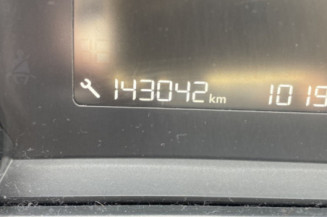 PEUGEOT 308 2 SW PHASE 1 BREAK 1.6 BLUE HDI - 8V TURBO