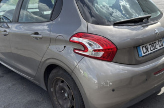 PEUGEOT 208 1 PHASE 1 1.2 VTI - 12V
