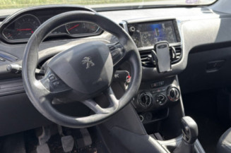 PEUGEOT 208 1 PHASE 1 1.2 VTI - 12V