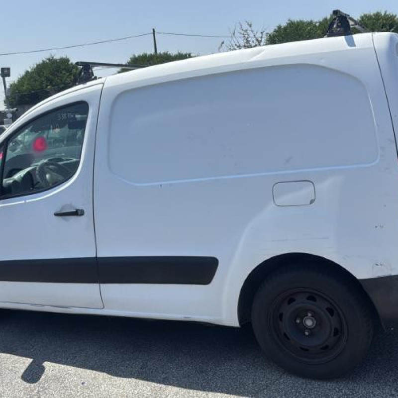 Calculateur moteur CITROEN BERLINGO 2 Photo n°10