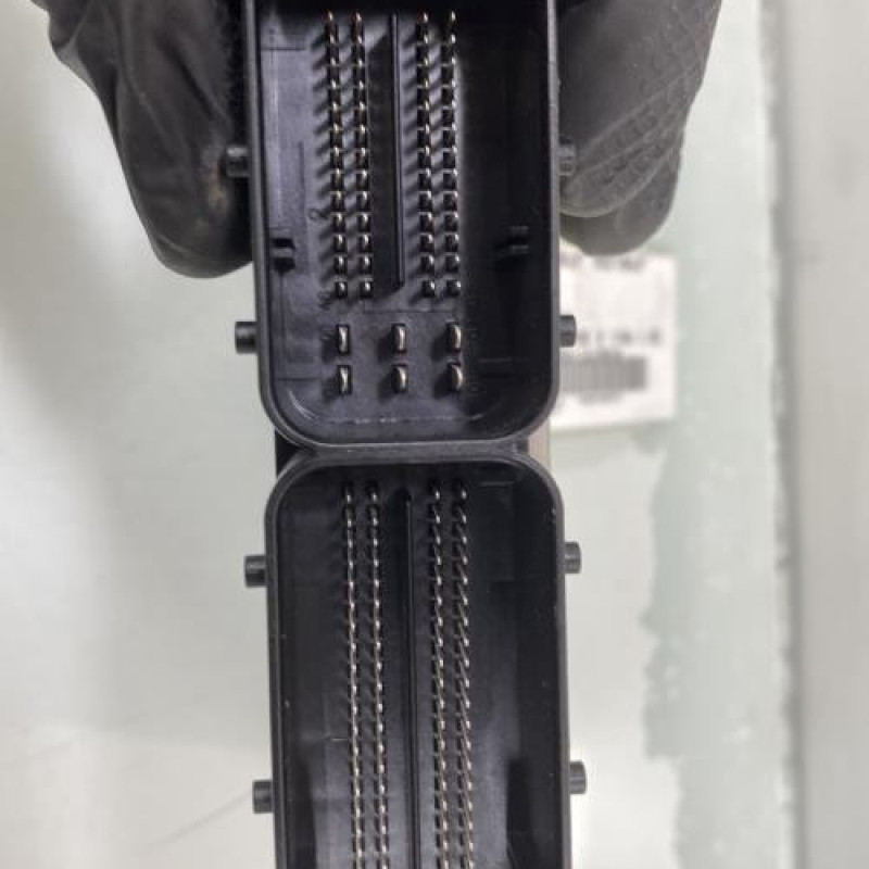Calculateur moteur BMW SERIE 1 F20 Photo n°3