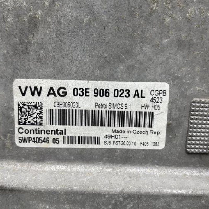 Calculateur moteur VOLKSWAGEN POLO 5 Photo n°2