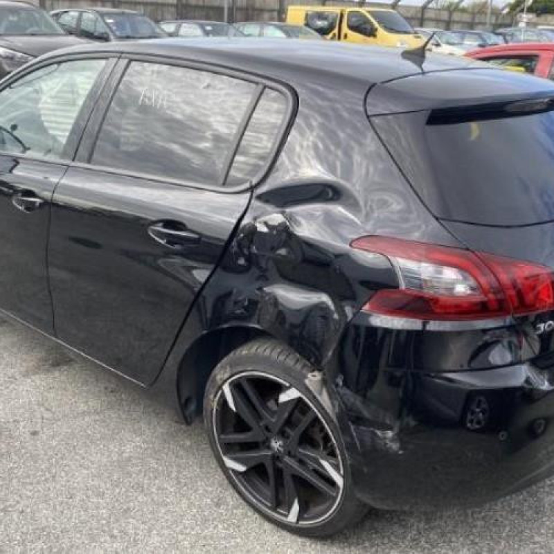 Cache moteur  PEUGEOT 308 2 Photo n°7