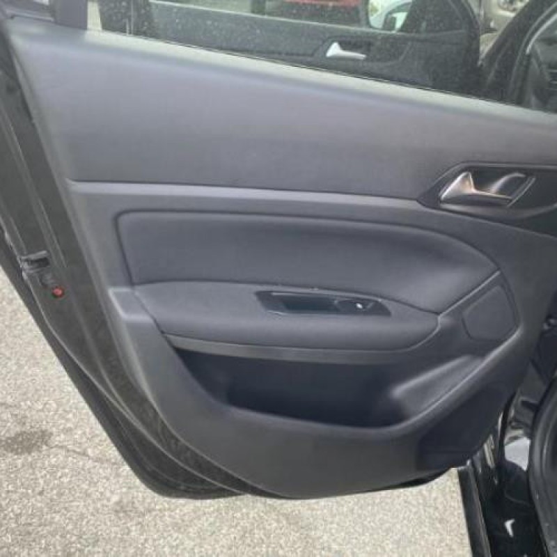 Cache moteur  PEUGEOT 308 2 Photo n°17