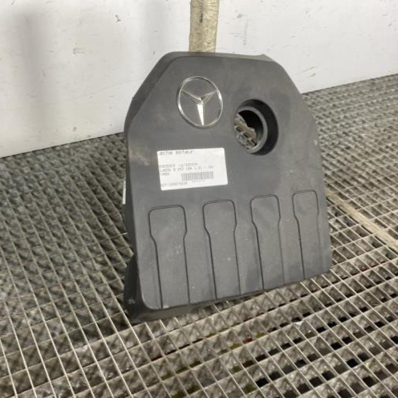 Cache moteur  MERCEDES CLASSE B 247 Photo n°2
