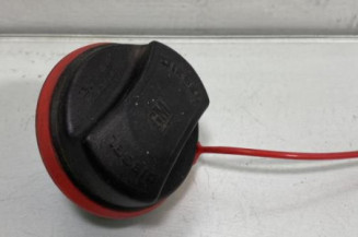 Bouchon de carburant OPEL ASTRA K Photo n°1