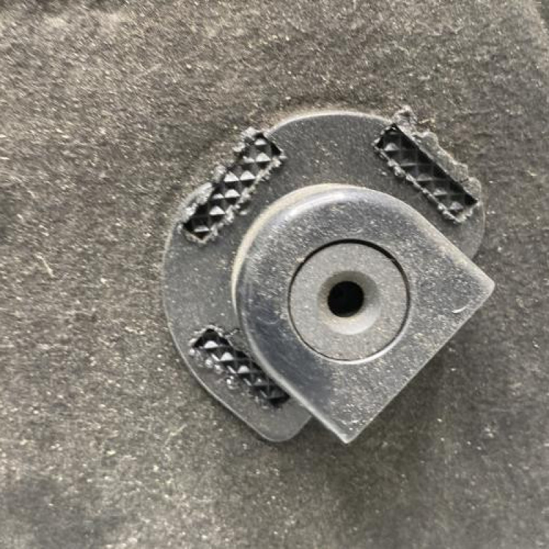 Cache moteur  PEUGEOT 308 2 Photo n°3