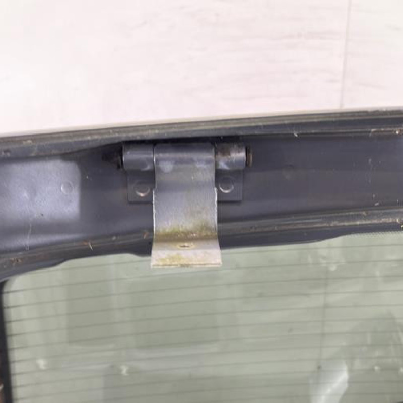 Malle/Hayon arriere OPEL MERIVA A Photo n°7