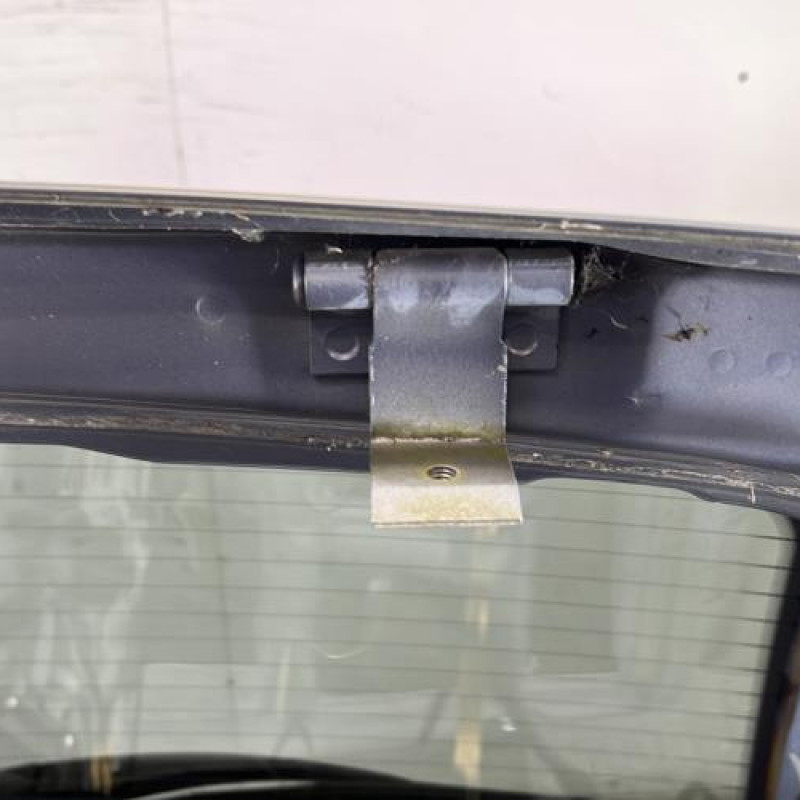 Malle/Hayon arriere OPEL MERIVA A Photo n°8