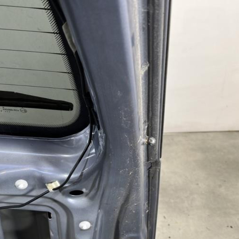 Malle/Hayon arriere OPEL MERIVA A Photo n°9