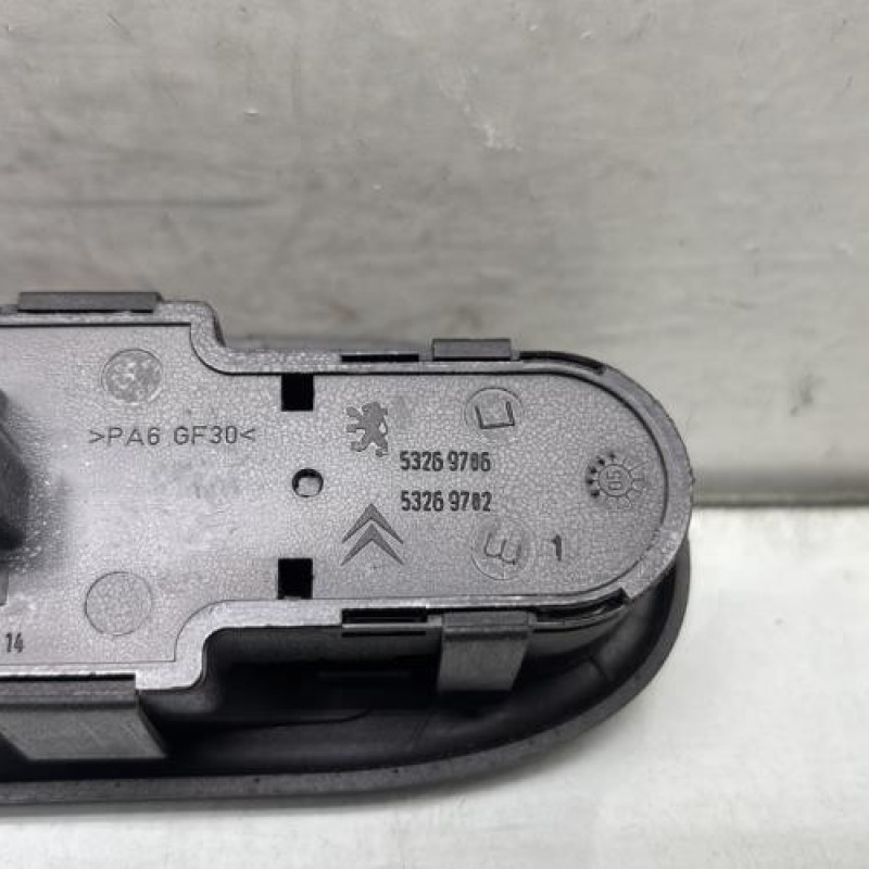 Interrupteur de leve vitre avant gauche PEUGEOT 307 Photo n°4