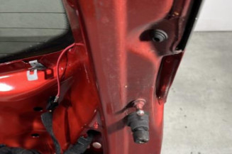 Malle/Hayon arriere RENAULT CLIO 5