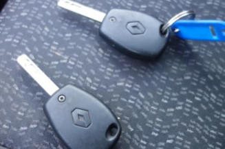 Renfort pare choc avant (traverse) RENAULT MODUS