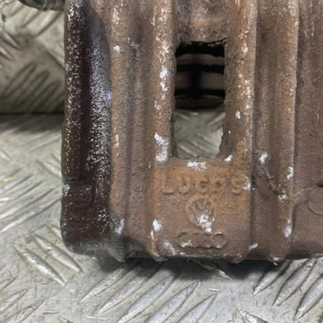 Etrier arriere droit (freinage) VOLKSWAGEN GOLF 4