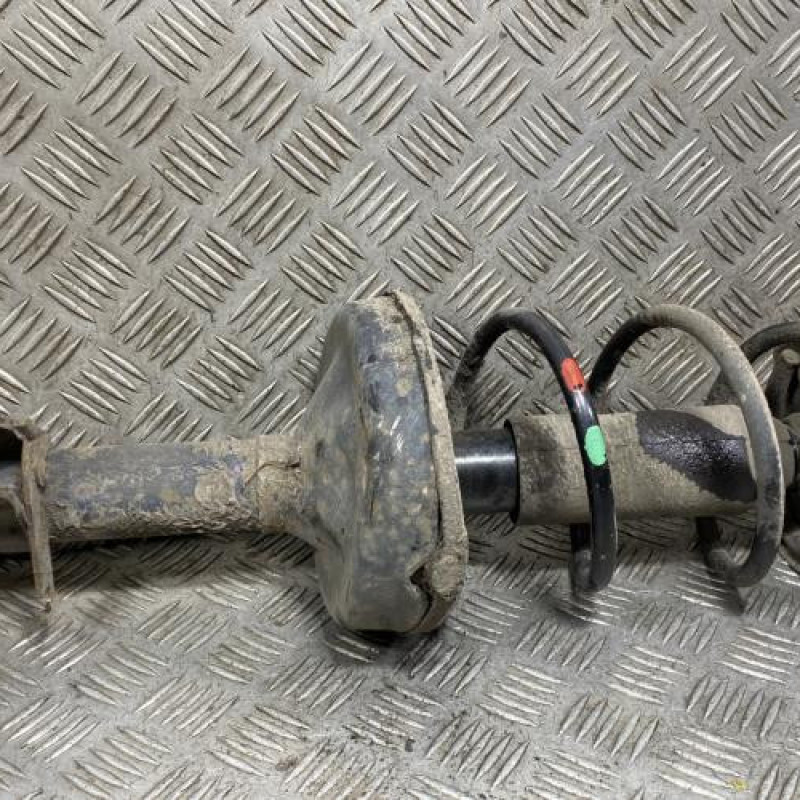 Amortisseur avant gauche RENAULT CLIO 2 Photo n°1