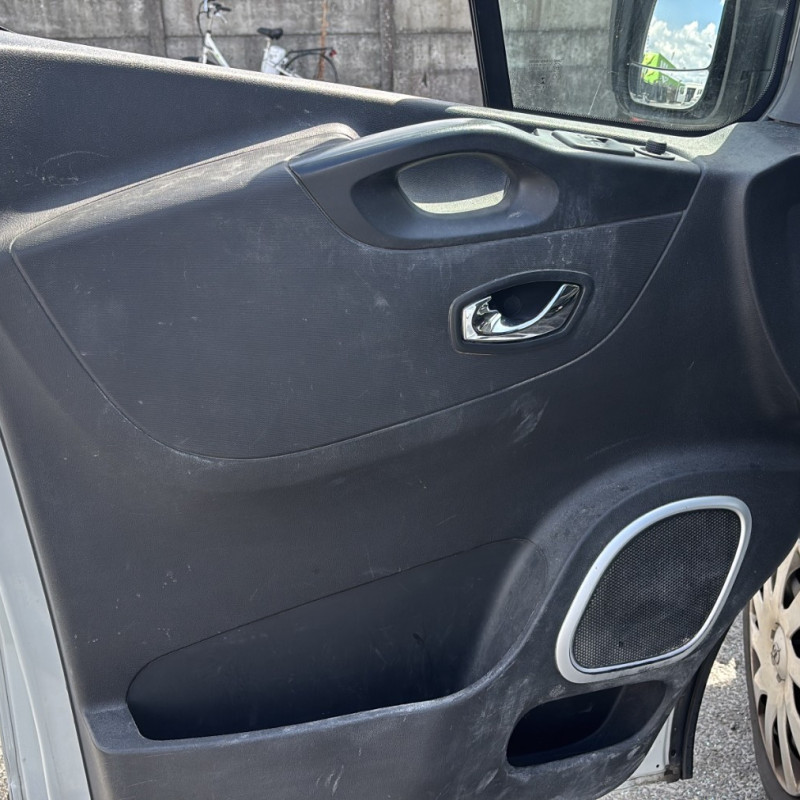 OPEL VIVARO 2 1.6 CDTI - 16V TURBO Photo n°10