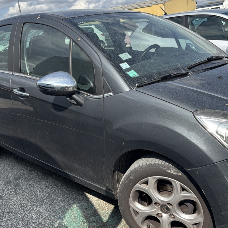 CITROEN C3 2 PHASE 2 1.2 VTI - 12V Photo n°19