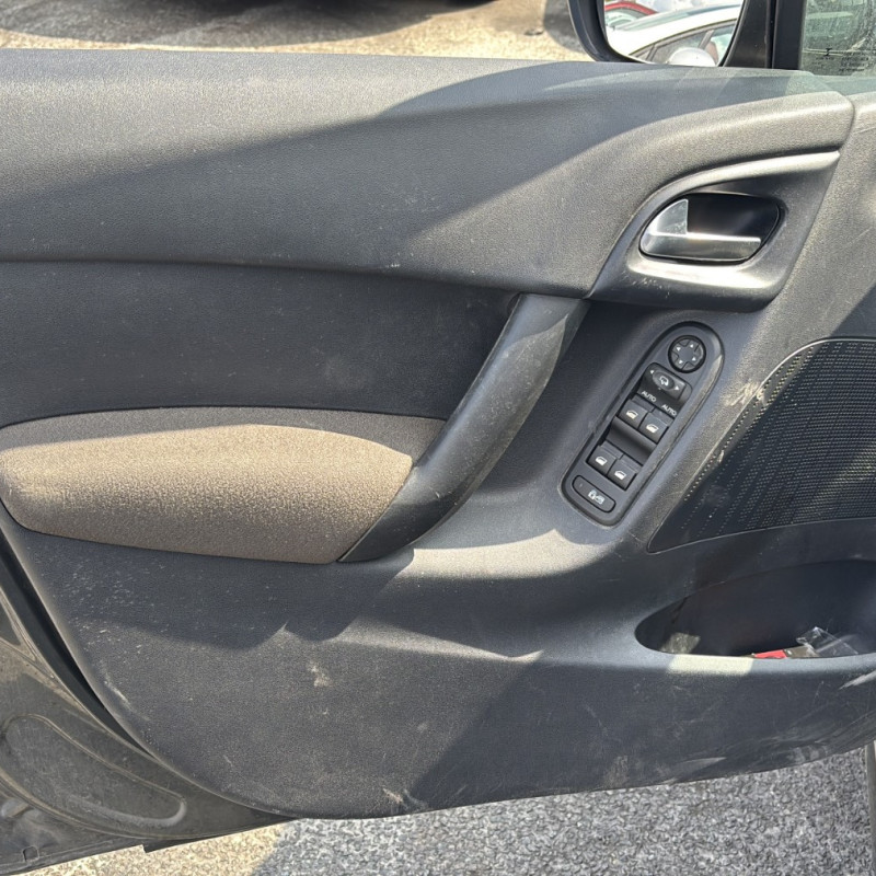 CITROEN C3 2 PHASE 2 1.2 VTI - 12V Photo n°21