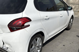 PEUGEOT 208 1 PHASE 2 1.2 VTI - 12V
