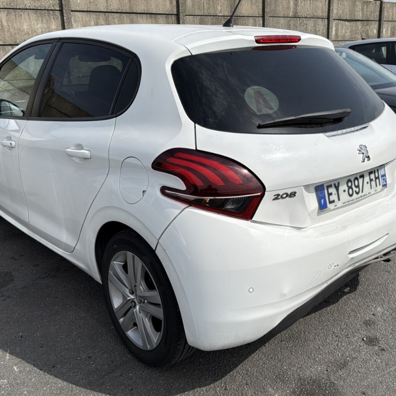 PEUGEOT 208 1 PHASE 2 1.2 VTI - 12V Photo n°5