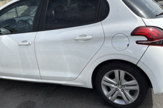 PEUGEOT 208 1 PHASE 2 1.2 VTI - 12V