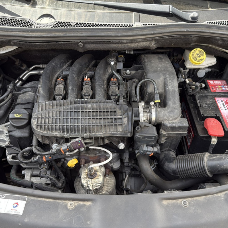 PEUGEOT 208 1 PHASE 2 1.2 VTI - 12V Photo n°11