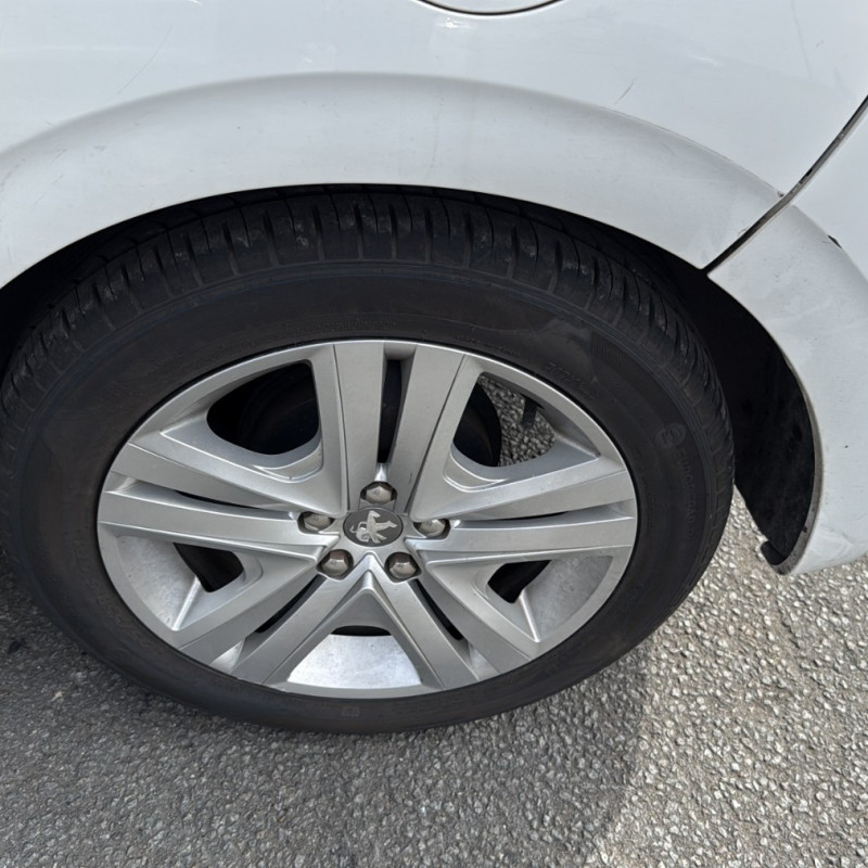 PEUGEOT 208 1 PHASE 2 1.2 VTI - 12V Photo n°18