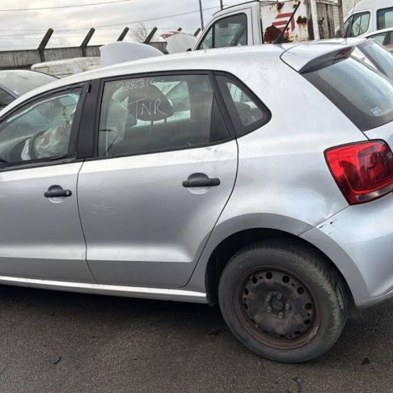 Volant VOLKSWAGEN POLO 5 Photo n°10