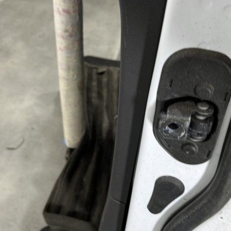Porte arriere gauche FORD FOCUS 3 Photo n°5