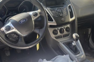 Vitre avant gauche FORD FOCUS 3