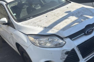 Renfort pare choc avant (traverse) FORD FOCUS 3