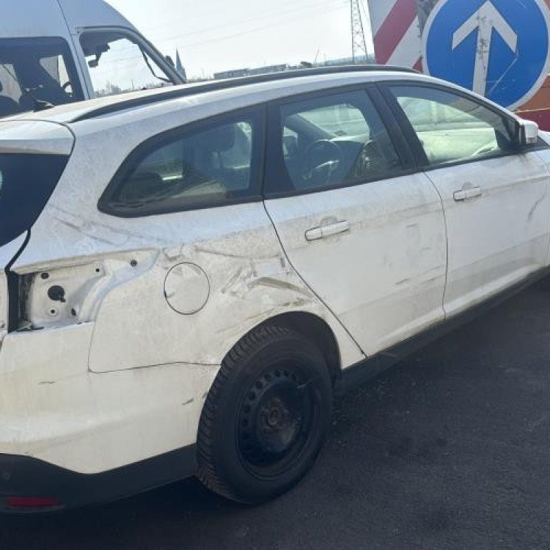 Renfort pare choc avant (traverse) FORD FOCUS 3 Photo n°12