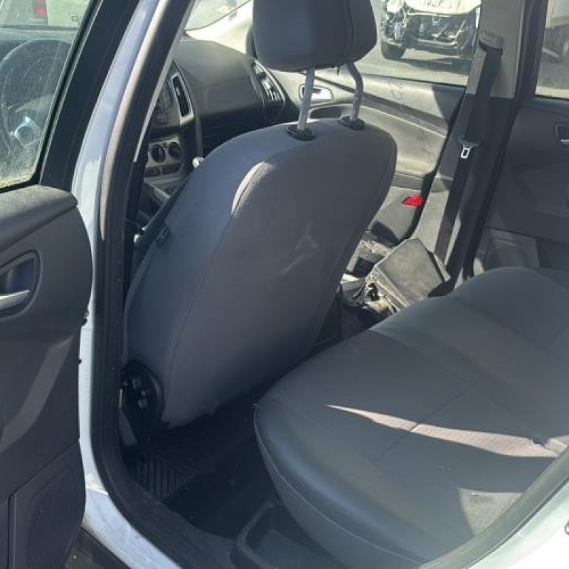Renfort pare choc avant (traverse) FORD FOCUS 3 Photo n°19