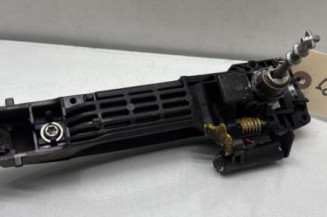 Poignee porte avant gauche TOYOTA YARIS 2