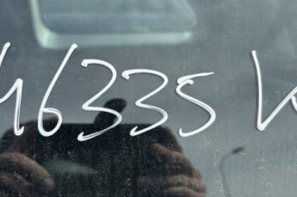 Poignee porte avant gauche TOYOTA YARIS 2